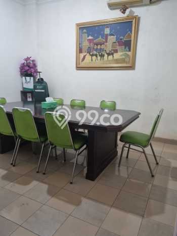 Unit Ruko Dijual di Jakarta Selatan LT 125m2 & LB 300m2 Unit Ruko Dijual di Jakarta Selatan LT 125m2 & LB 300m2
