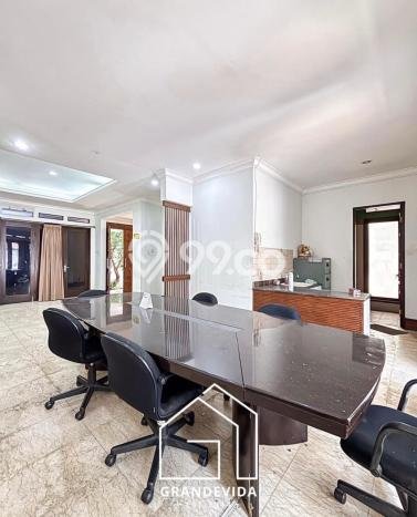 Disewakan Rumah Konsep Minimalis di Pancoran Jakarta Selatan dengan 5 KT Disewakan Rumah Konsep Minimalis di Pancoran Jakarta Selatan dengan 5 KT