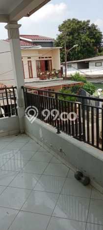 Rumah Elit Modern Tanpa Renovasi di Kebagusan Jakarta Selatan Rumah Elit Modern Tanpa Renovasi di Kebagusan Jakarta Selatan