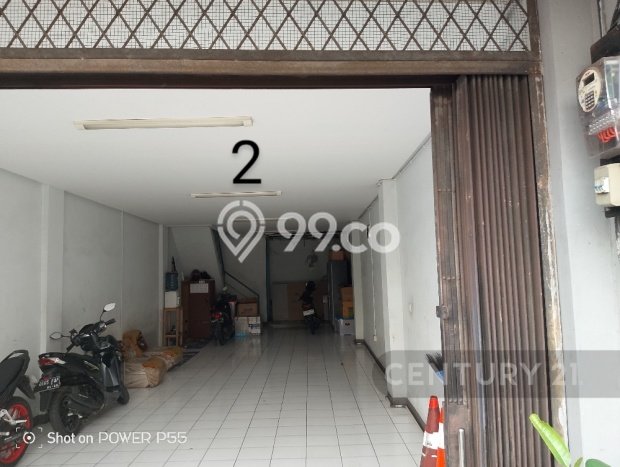 Lokasi Strategis! Dijual Ruko Bisnis di Kebayoran Lama, Jakarta Selatan Kondisi Baik Lokasi Strategis! Dijual Ruko Bisnis di Kebayoran Lama, Jakarta Selatan Kondisi Baik