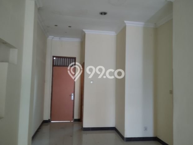 Untuk Dijual Ruko di TB Simatupang Jakarta Selatan LT 176m2 / LB 150m2 Untuk Dijual Ruko di TB Simatupang Jakarta Selatan LT 176m2 / LB 150m2