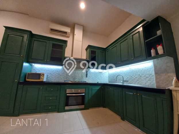 Jual Rumah Mewah Megah Dengan View Cantik di Lebak Bulus, Jakarta Selatan Jual Rumah Mewah Megah Dengan View Cantik di Lebak Bulus, Jakarta Selatan