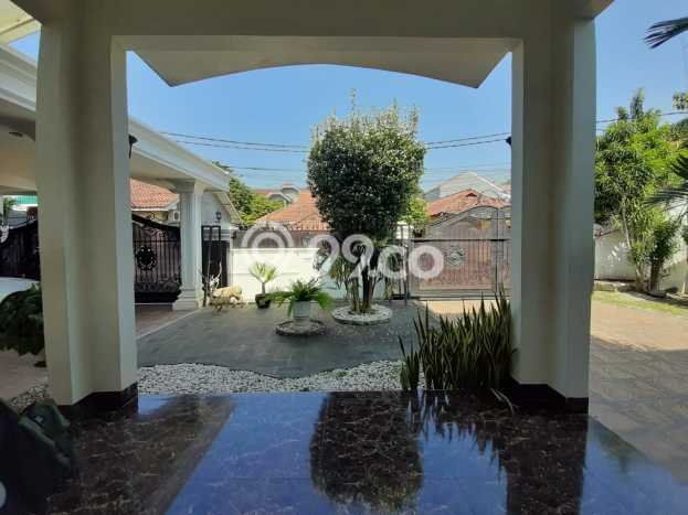 Siap Huni Rumah Mewah 4 Kamar di Jagakarsa Dekat ke Mana Saja Siap Huni Rumah Mewah 4 Kamar di Jagakarsa Dekat ke Mana Saja
