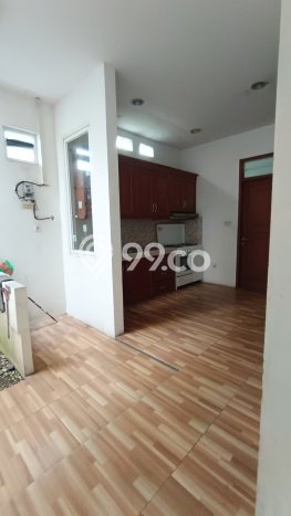 Ready to Use! Premium House LT 235m2 Desain Modern di Lebak Bulus Ready to Use! Premium House LT 235m2 Desain Modern di Lebak Bulus