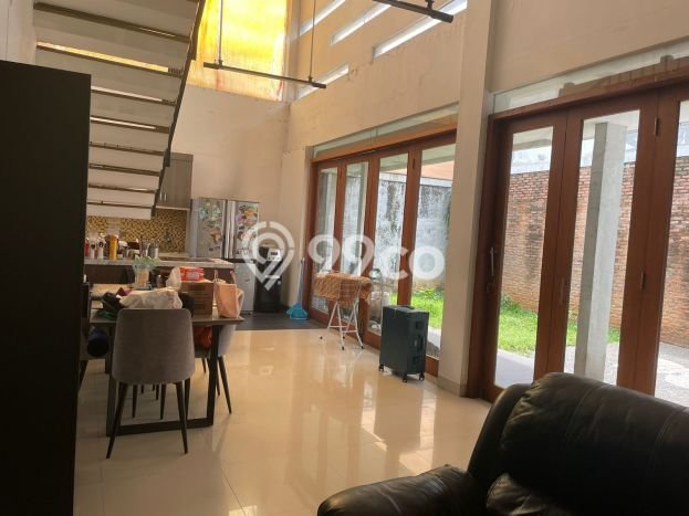 Jual Rumah Mewah Megah Dengan View Cantik di Kebagusan, Jakarta Selatan Jual Rumah Mewah Megah Dengan View Cantik di Kebagusan, Jakarta Selatan