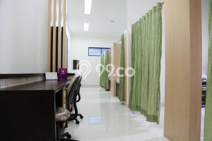 Kantor Komersial Dijual di Ciracas Jakarta Timur LT 752m2 & LB 352m2 Kantor Komersial Dijual di Ciracas Jakarta Timur LT 752m2 & LB 352m2