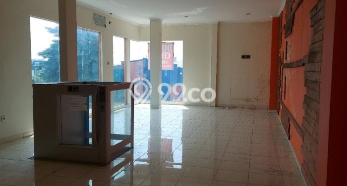 Untuk Dijual! Ruko di Bintaro Tangerang Selatan LT 90m2 / LB 210m2 Kawasan Strategis Untuk Dijual! Ruko di Bintaro Tangerang Selatan LT 90m2 / LB 210m2 Kawasan Strategis