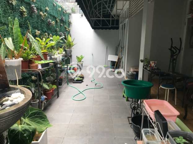 Jual Rumah Luas Elegan Dengan View Eksklusif di Sektor 7-Bintaro, Tangerang Selatan Jual Rumah Luas Elegan Dengan View Eksklusif di Sektor 7-Bintaro, Tangerang Selatan