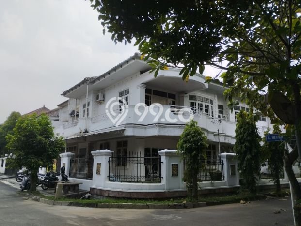 Lokasi terbaik! Rumah siap huni dikontrakkan di Jagakarsa LB 400m2 Lokasi terbaik! Rumah siap huni dikontrakkan di Jagakarsa LB 400m2