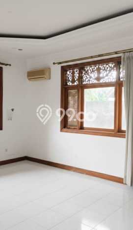 Dijual Rumah Luas Megah Dengan View Cantik di Tanjung Barat, Jakarta Selatan Dijual Rumah Luas Megah Dengan View Cantik di Tanjung Barat, Jakarta Selatan