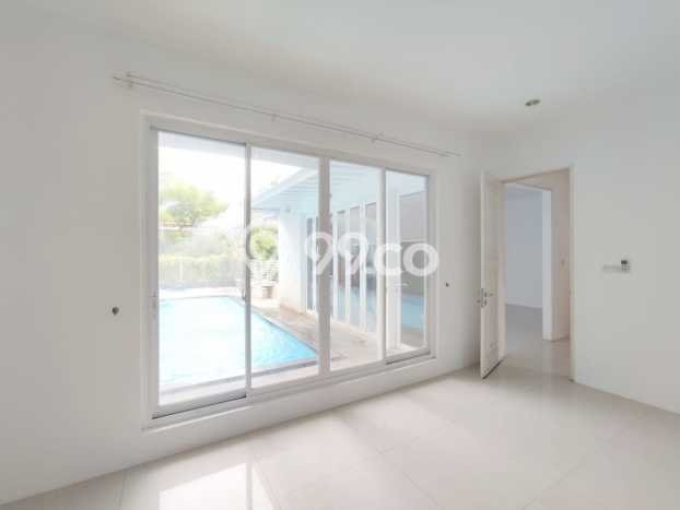 Jual Rumah Mewah Megah Dengan View Cantik di Lebak Bulus, Jakarta Selatan Jual Rumah Mewah Megah Dengan View Cantik di Lebak Bulus, Jakarta Selatan