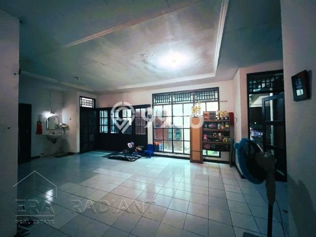 Hunian Nyaman Asri 3 KT Siap Pakai di Bintaro Tangerang Selatan Hunian Nyaman Asri 3 KT Siap Pakai di Bintaro Tangerang Selatan