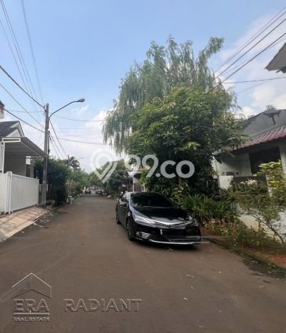 Hunian Nyaman Asri 3 KT Siap Pakai di Bintaro Tangerang Selatan Hunian Nyaman Asri 3 KT Siap Pakai di Bintaro Tangerang Selatan
