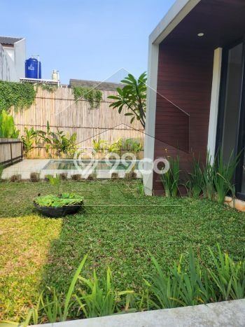 Hunian Mewah LB 264m2 Siap Huni Desain Elegan di Bintaro, Tangerang Selatan Hunian Mewah LB 264m2 Siap Huni Desain Elegan di Bintaro, Tangerang Selatan