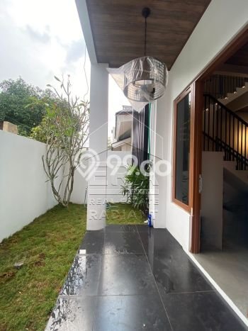 Jual Rumah Luas Elegan Dengan View Cantik di Bintaro, Tangerang Selatan Jual Rumah Luas Elegan Dengan View Cantik di Bintaro, Tangerang Selatan