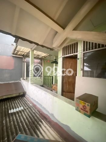 Rumah Elit Modern Tanpa Renovasi di Bintaro Tangerang Selatan Rumah Elit Modern Tanpa Renovasi di Bintaro Tangerang Selatan