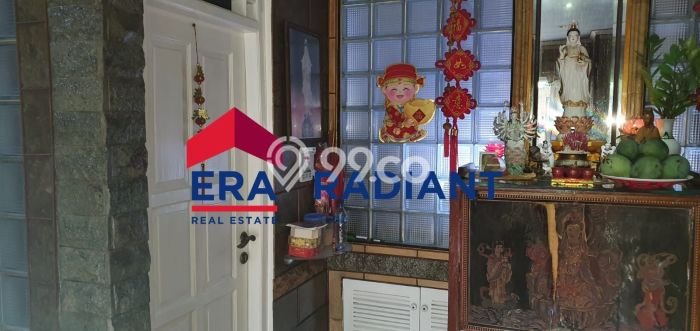 Jual Rumah Eksklusif 4 KT di Bintaro, Tangerang Selatan Jual Rumah Eksklusif 4 KT di Bintaro, Tangerang Selatan