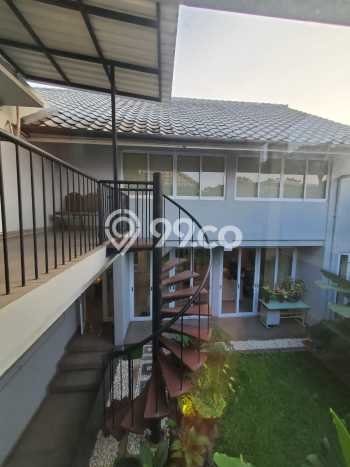 Rumah Mewah Siap Huni LT 372m2 di Pondok Aren, Tangerang Selatan Rumah Mewah Siap Huni LT 372m2 di Pondok Aren, Tangerang Selatan