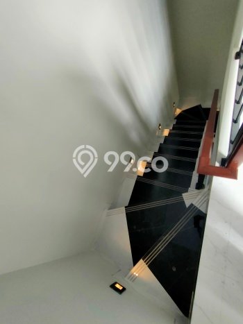 Rumah Modern Minimalis 3 Kamar Siap Huni di Jagakarsa Rumah Modern Minimalis 3 Kamar Siap Huni di Jagakarsa