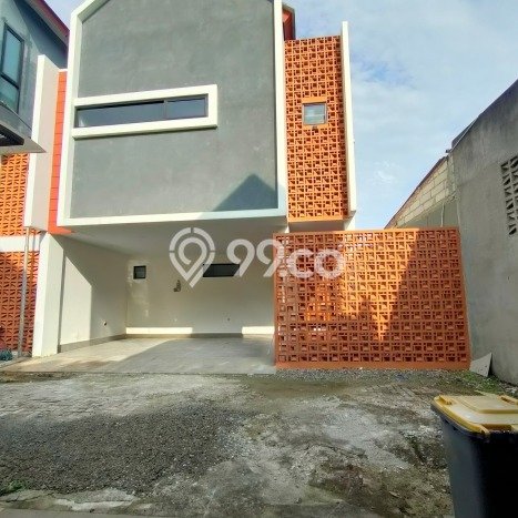 Dijual Rumah Premium dengan Fasilitas Sekitar Komplit di Jagakarsa, Jakarta Selatan Dijual Rumah Premium dengan Fasilitas Sekitar Komplit di Jagakarsa, Jakarta Selatan