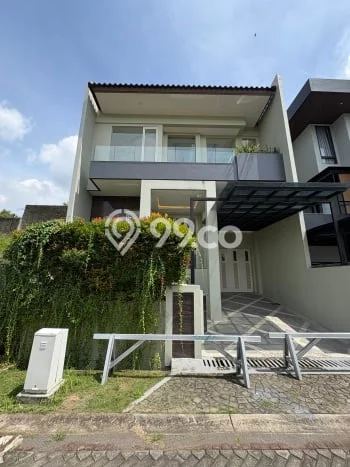 Rumah Luxury Modern Tanpa Renovasi di Candi Golf Semarang Rumah Luxury Modern Tanpa Renovasi di Candi Golf Semarang