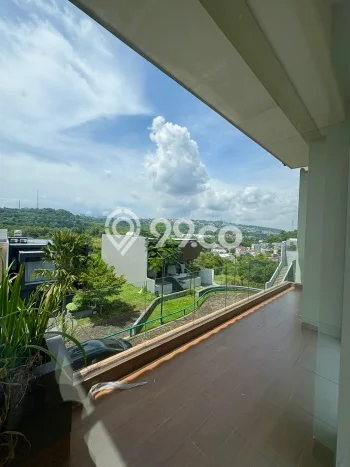 Rumah Luxury Modern Tanpa Renovasi di Candi Golf Semarang Rumah Luxury Modern Tanpa Renovasi di Candi Golf Semarang