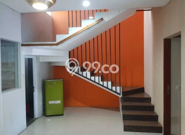 Rumah EXCLUSIVE! area Gunung Batu, Bandung, LT 114m² Bangunan 200m², HARGA SPESIAL Rumah EXCLUSIVE! area Gunung Batu, Bandung, LT 114m² Bangunan 200m², HARGA SPESIAL