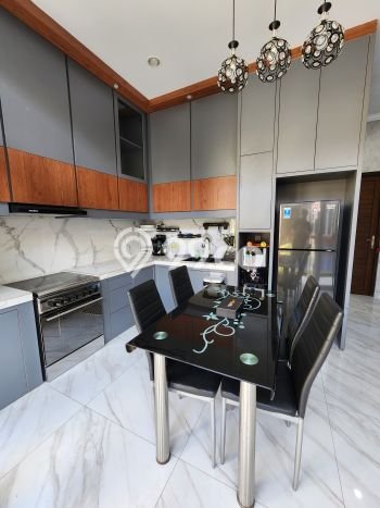 Hot Offer Hunian Mewah Ideal dan Luas di Cidadap, Bandung Hot Offer Hunian Mewah Ideal dan Luas di Cidadap, Bandung