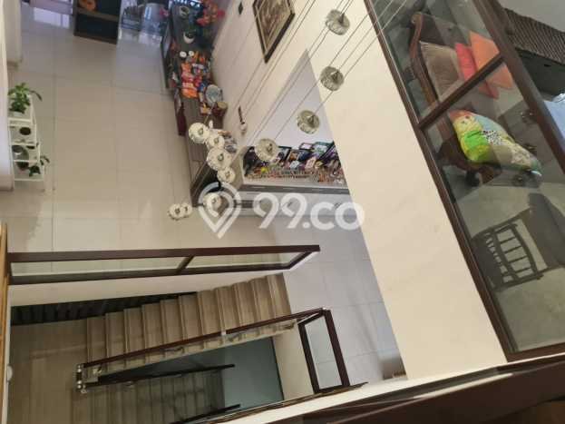 Dijual Rumah Mewah Megah Dengan View Eksklusif di Buah Batu, Bandung Dijual Rumah Mewah Megah Dengan View Eksklusif di Buah Batu, Bandung