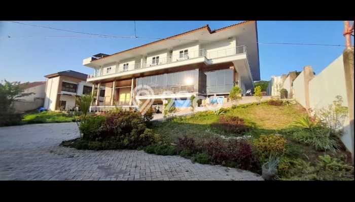 Unit Kost Dijual di Jatinangor dengan 18 Kamar Kawasan Ramai Unit Kost Dijual di Jatinangor dengan 18 Kamar Kawasan Ramai