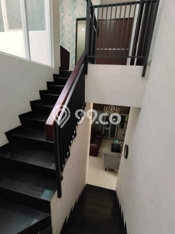 Rumah Luas Asri 3 KT Siap Huni di Setra Duta Bandung Rumah Luas Asri 3 KT Siap Huni di Setra Duta Bandung