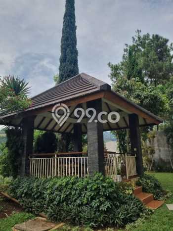 Jual Rumah Luas Elegan Dengan View Eksklusif di Dago Pakar, Bandung Jual Rumah Luas Elegan Dengan View Eksklusif di Dago Pakar, Bandung