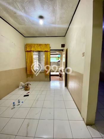 Rumah Menguntungkan di Cibiru, Dekat Kawasan Bisnis, Bandung - 1 Kamar Tidur Rumah Menguntungkan di Cibiru, Dekat Kawasan Bisnis, Bandung - 1 Kamar Tidur