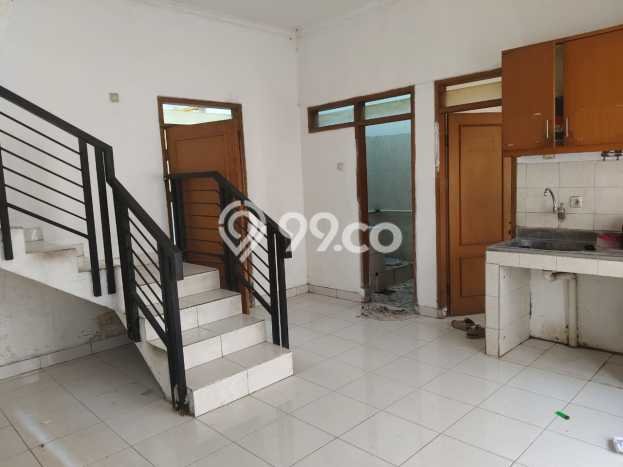 Ruko Kawasan Strategis Kawasan Astanaanyar, Luas 180m², Posisi Strategis Ruko Kawasan Strategis Kawasan Astanaanyar, Luas 180m², Posisi Strategis