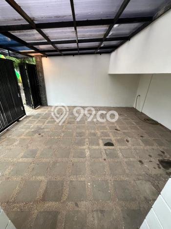 PRIME AREA! Rumah kawasan Setra Duta, 3 KM, Area Premium, Luas 207m² Bangunan 276m² PRIME AREA! Rumah kawasan Setra Duta, 3 KM, Area Premium, Luas 207m² Bangunan 276m²
