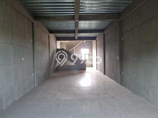 LOKASI PREMIUM! Ruko Area Komersial di Pungkur, Luas 367m², Siap Bisnis LOKASI PREMIUM! Ruko Area Komersial di Pungkur, Luas 367m², Siap Bisnis
