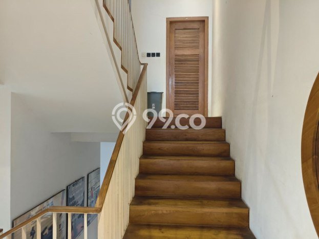 Dijual Rumah Mewah Megah Dengan View Cantik di Kayu Putih, Jakarta Timur Dijual Rumah Mewah Megah Dengan View Cantik di Kayu Putih, Jakarta Timur