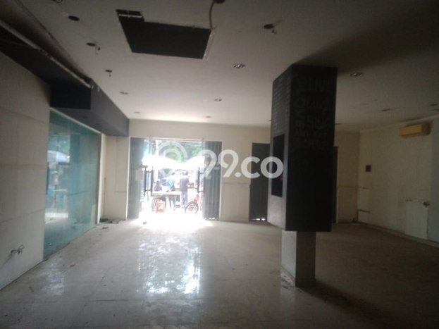 Ruko bagus disewakan di Tebet Jakarta Selatan dengan LB 423m2 harga sewa terbaik Ruko bagus disewakan di Tebet Jakarta Selatan dengan LB 423m2 harga sewa terbaik