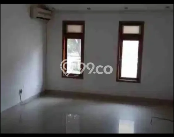 Rumah Cantik Siap Pakai Di Tebet Luas 250m2 Lokasi Strategis Rumah Cantik Siap Pakai Di Tebet Luas 250m2 Lokasi Strategis