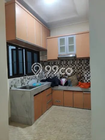 Sewa cepat hunian minimalis strategis 4 Kamar di Bekasi Utara, Bekasi Sewa cepat hunian minimalis strategis 4 Kamar di Bekasi Utara, Bekasi