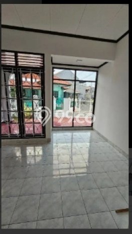 Rumah Bagus Siap Huni Di Matraman Luas 200m2 Aman Rumah Bagus Siap Huni Di Matraman Luas 200m2 Aman