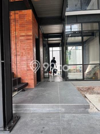 Area Strategis! Disewakan Ruko Lokasi Cempaka Putih, Jakarta Pusat Cocok untuk Bisnis Area Strategis! Disewakan Ruko Lokasi Cempaka Putih, Jakarta Pusat Cocok untuk Bisnis