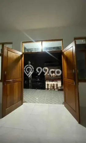 Rumah Modern 3 KT di Cilangkap Jakarta Timur Semi Furnished Rumah Modern 3 KT di Cilangkap Jakarta Timur Semi Furnished