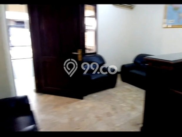 Lokasi strategis! Rumah siap pakai disewakan di Cempaka Putih LB 190m2 Lokasi strategis! Rumah siap pakai disewakan di Cempaka Putih LB 190m2