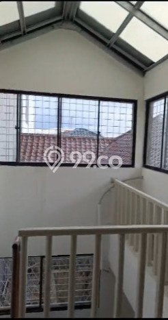 Siap Huni Rumah Mewah 5 Kamar di Cengkareng Dekat ke Mana Saja Siap Huni Rumah Mewah 5 Kamar di Cengkareng Dekat ke Mana Saja