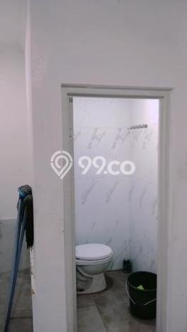 Lokasi Strategis! Dijual Ruko Bisnis di Cipondoh, Tangerang Kondisi Baik Lokasi Strategis! Dijual Ruko Bisnis di Cipondoh, Tangerang Kondisi Baik