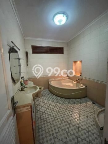 Rumah Eksklusif Dijual LT 100m2 di Penjaringan, Jakarta Utara Rumah Eksklusif Dijual LT 100m2 di Penjaringan, Jakarta Utara
