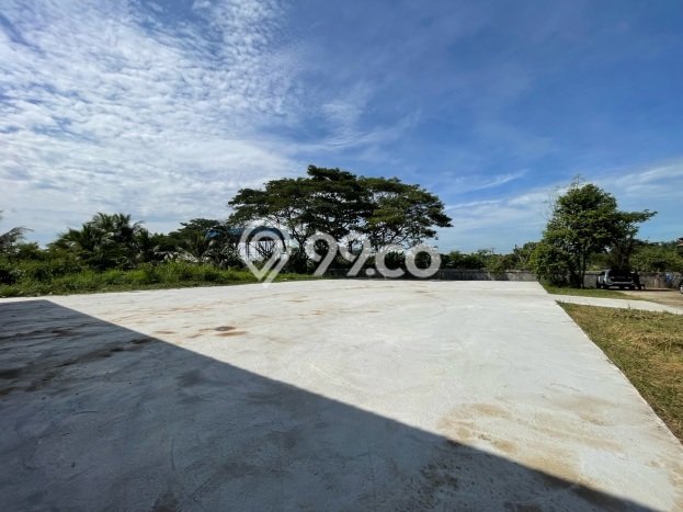 Lahan Strategis di Menteng Dijual dengan Luas 650m2 Lahan Strategis di Menteng Dijual dengan Luas 650m2