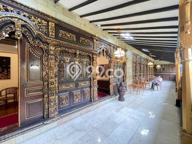 Dijual Rumah Mewah Elegan Dengan View Eksklusif di Lebak Bulus, Jakarta Selatan Dijual Rumah Mewah Elegan Dengan View Eksklusif di Lebak Bulus, Jakarta Selatan