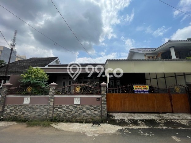 For Sale Rumah 4 Kamar Lokasi Ideal Nyaman dan Strategis di Ilir Barat I For Sale Rumah 4 Kamar Lokasi Ideal Nyaman dan Strategis di Ilir Barat I